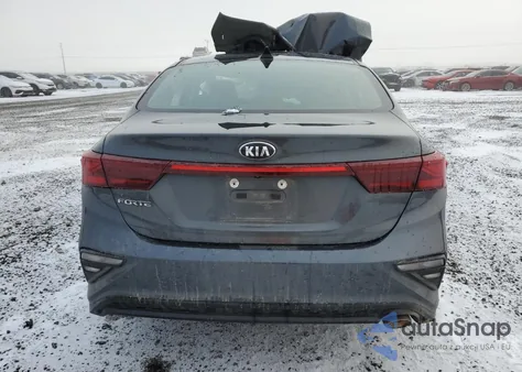 2021 Kia Forte Fe z USA, uszkodzony, nr VIN 3KPF24AD7ME267050